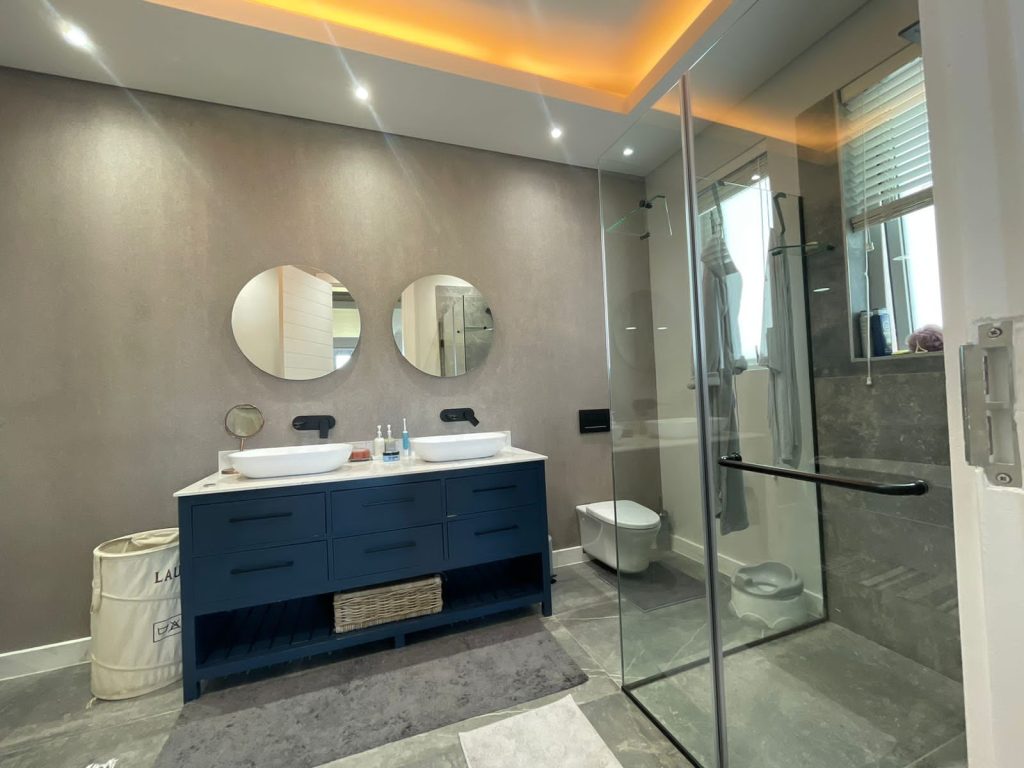 Knightsbridge 61, Kingswood Golf Estate