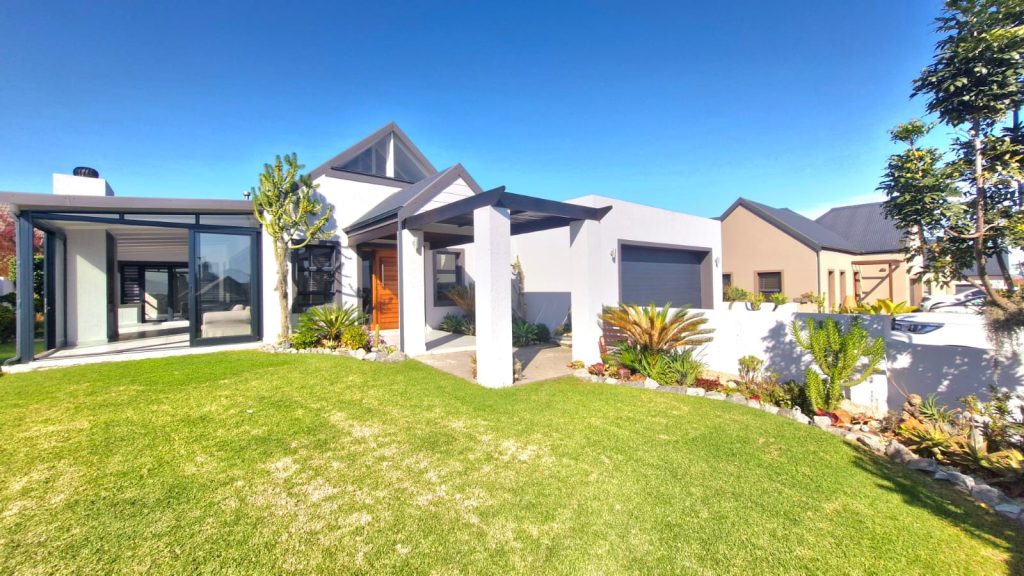 58 Langeberg Crescent