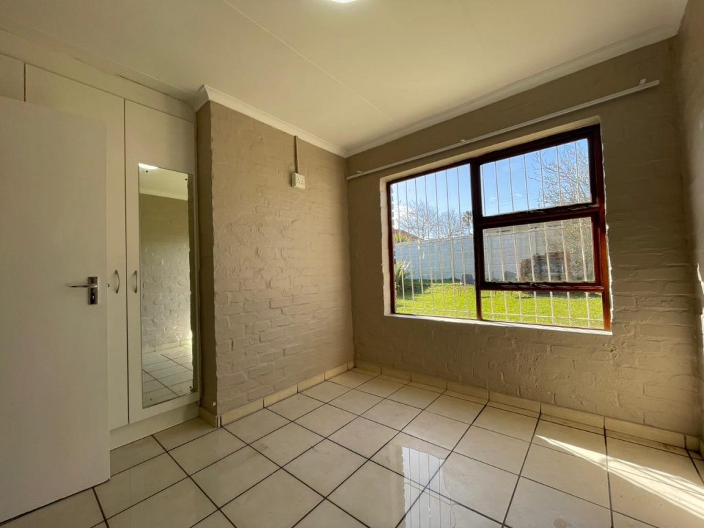 24A Squarehill Drive