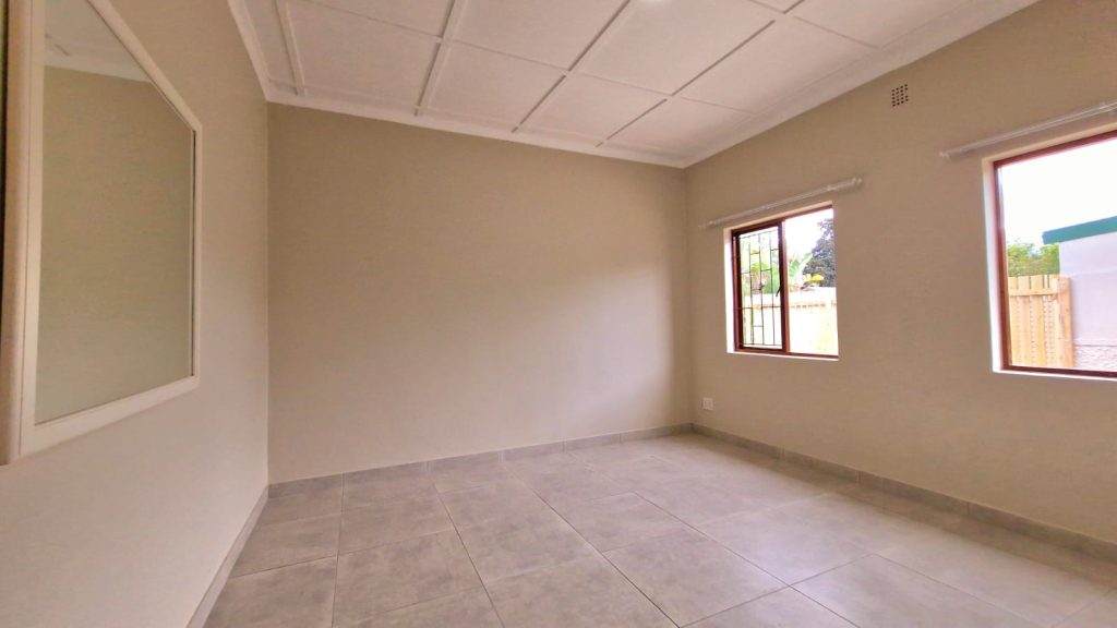 18 Cradock str 2bed2bath