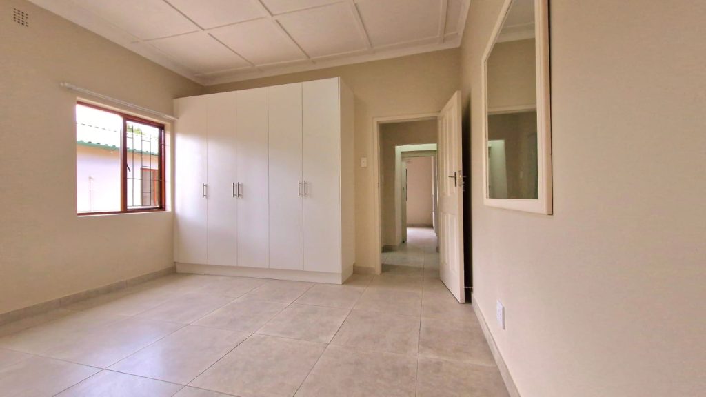 18 Cradock str 2bed2bath