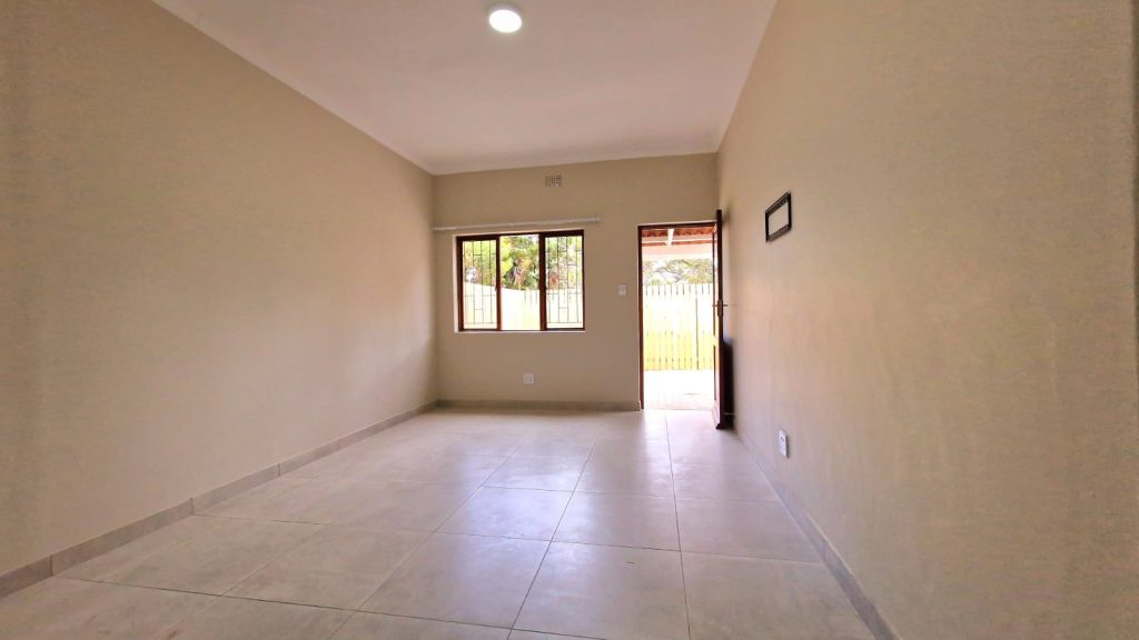 18 Cradock str 2bed2bath