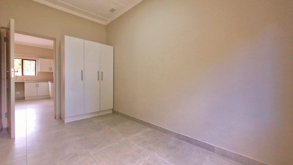 18 Cradock str 2bed1bath
