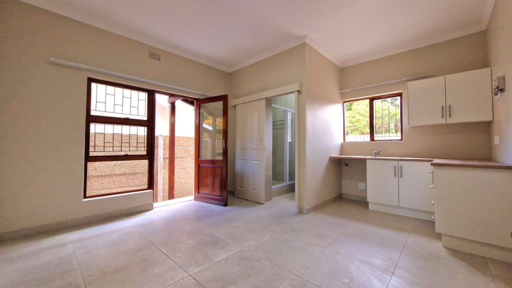 18 Cradock str 2bed1bath