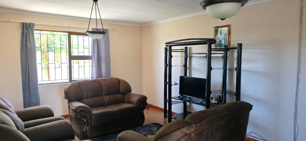 WhatsApp Image 2026-04-16 at 15.55.59 (1)