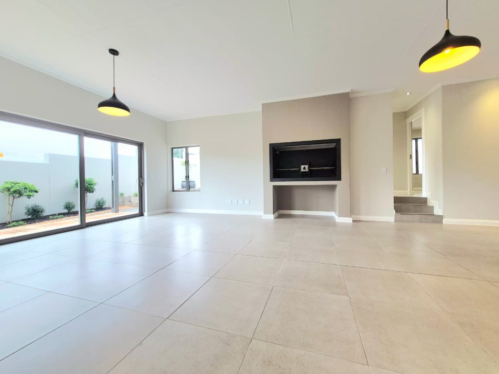 103 Glenwood Ridge