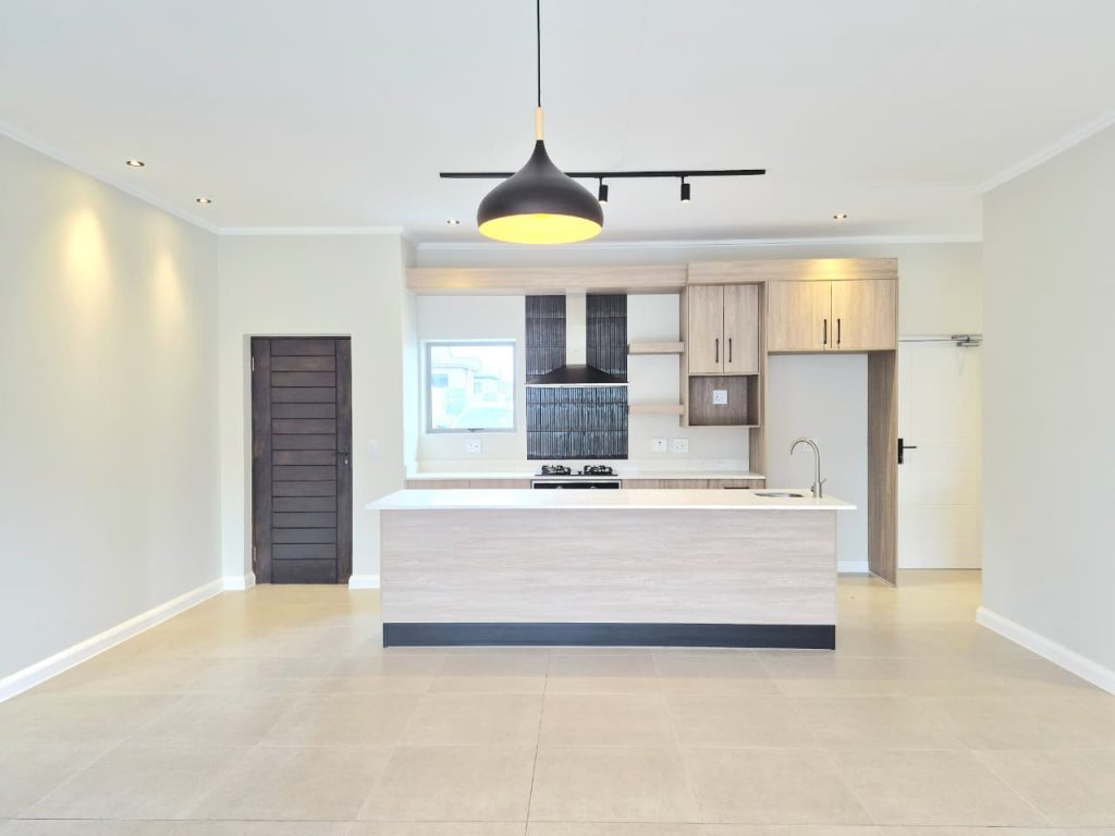 103 Glenwood Ridge