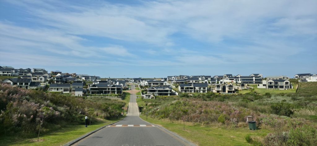 3 Sharman Crescent