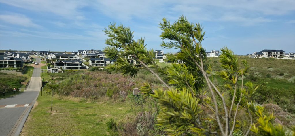 3 Sharman Crescent