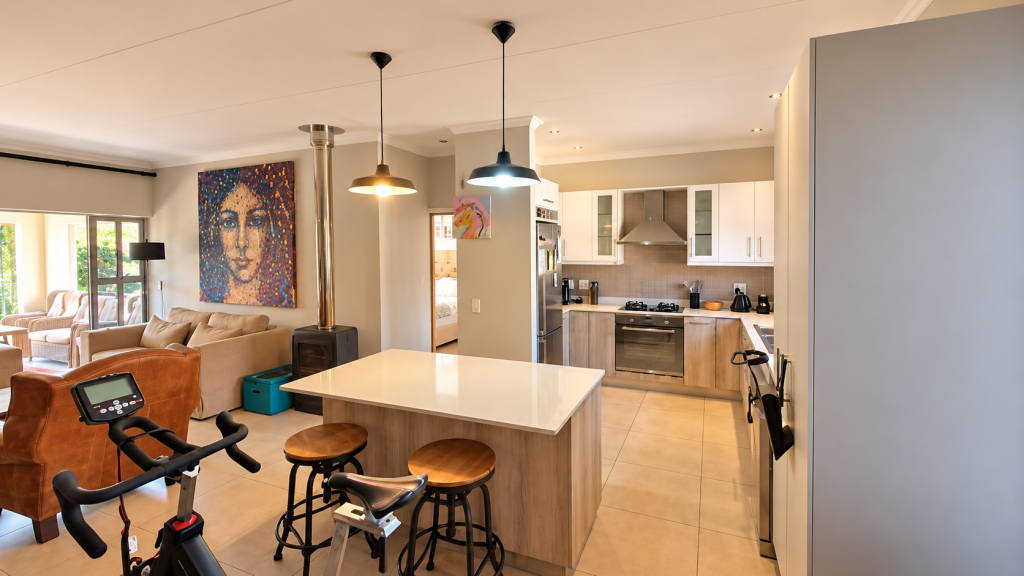 8 Garden Close